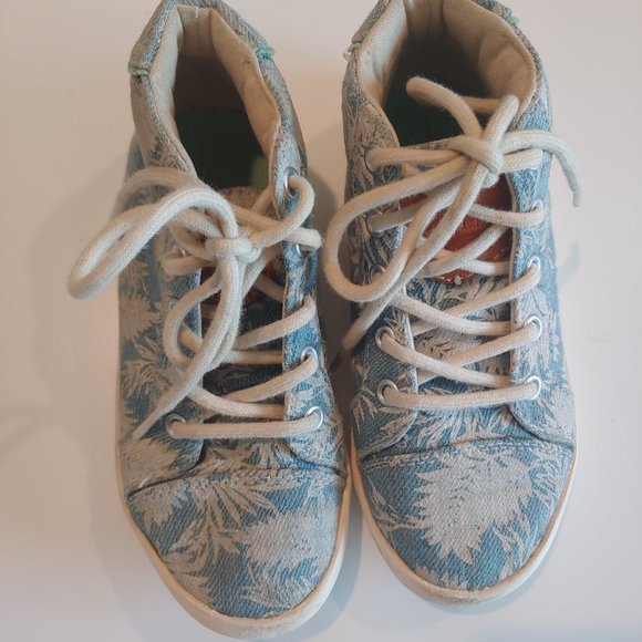 Zara | Cream Botanical Print on Faded Denim Sneakers | Euro 28/29 - Picture 5 of 7